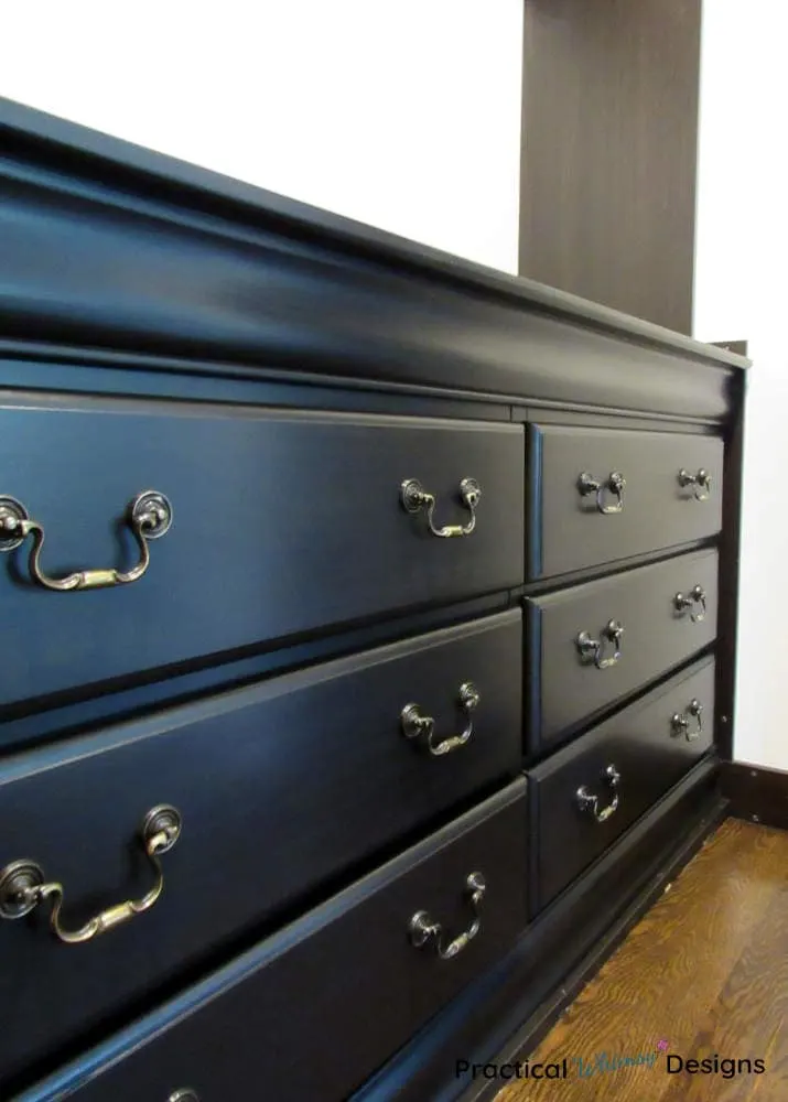 How to Paint a Dresser Black with Chalk Paint (5 Easy Steps) - Reinvented  Delaware